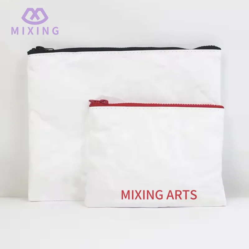 Сумка для макияжа Tyvek